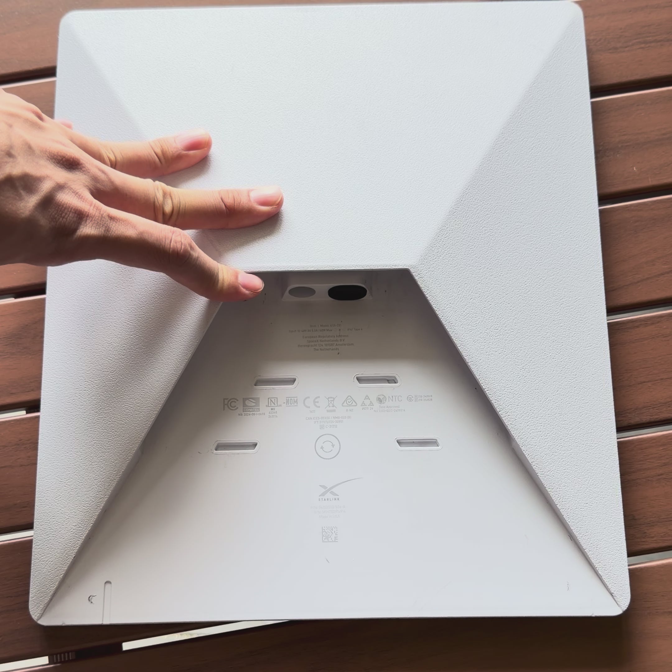 Ennzia E100 Battery for Starlink Mini